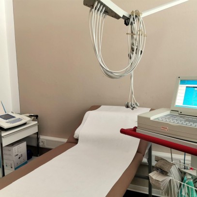 Herzfunktionen werden überprüft und dokumentiert